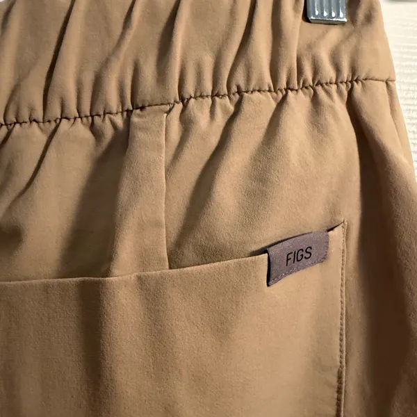 FIGS PRO‎ Performance Chino Pants Tan Small Slim Tapered Medical Professional - Image 4
