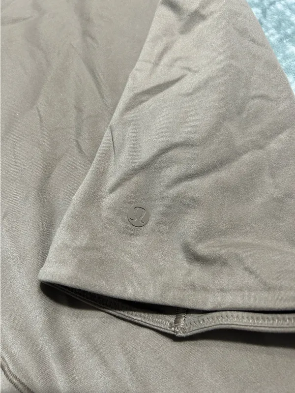 Lululemon Long Wundermost Sleeve - Image 3