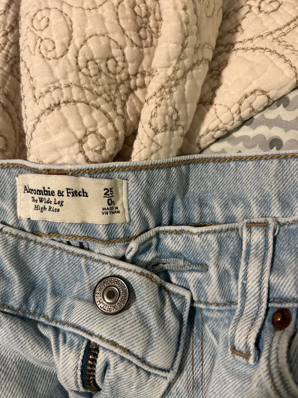 Abercrombie Wide-Leg Jeans High-Rise - Image 2