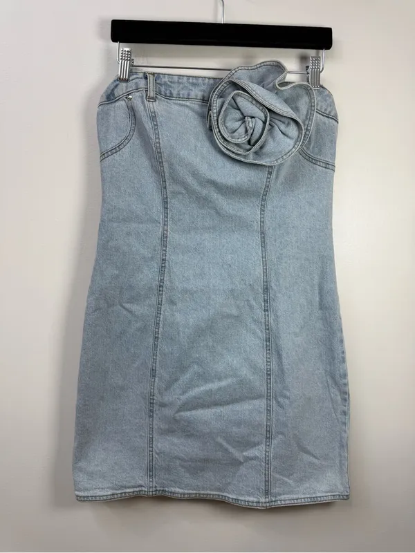 Steve Madden Light Blue Strapless Denim Dress size 8 - Image 3