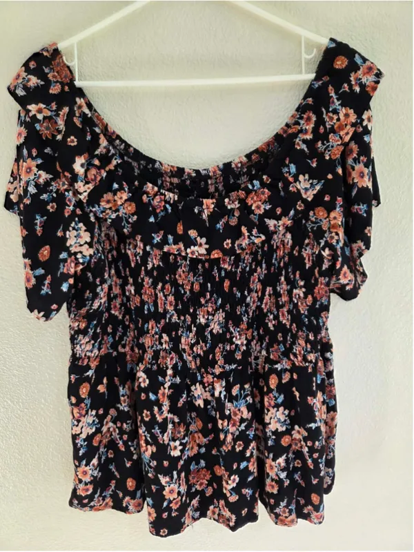 Maurices Women’s 2X Black Floral Smocked Peasant Blouse Short Sleeve - Image 2
