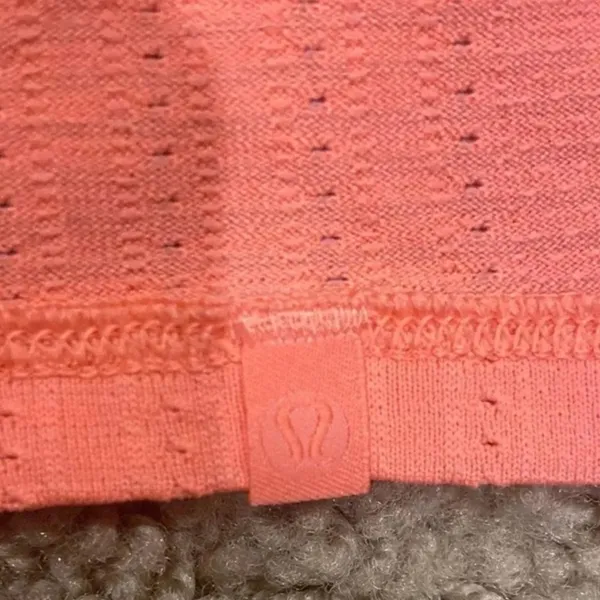 Lululemon tank top - Image 3