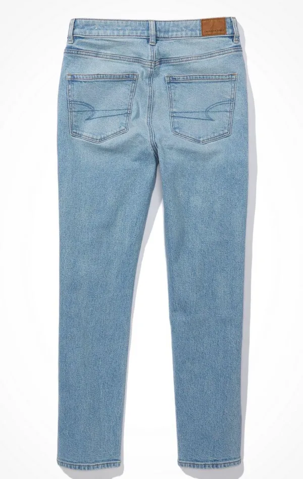American Eagle Strigid Mom Jeans - Image 2