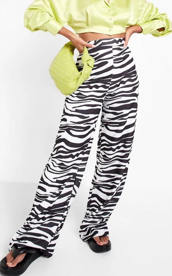 Boohoo Trendy Zebra Print Wide Leg Flare Pants - Image 4