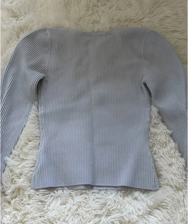 Aritzia Babaton Sculpt Knit Long Sweetheart Sleeve - Image 2