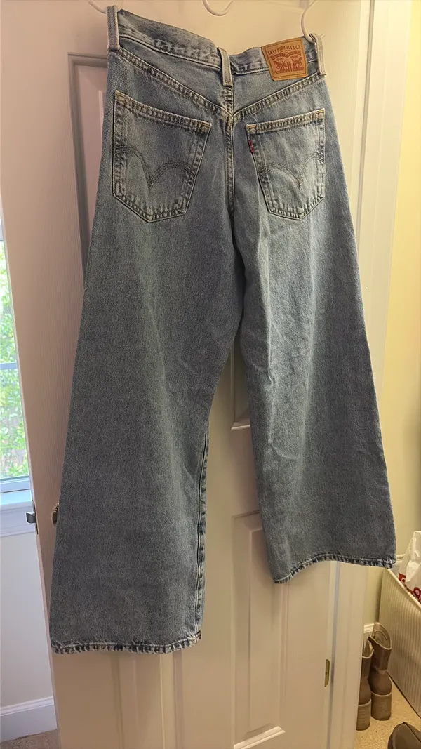 Levi’s Jeans - Image 2