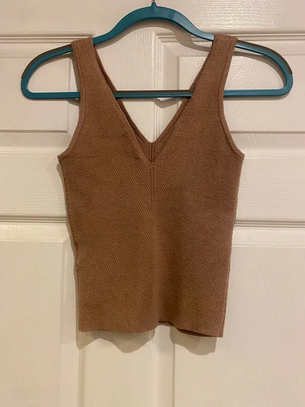 Abercrombie & Fitch sweater tank top - Image 2