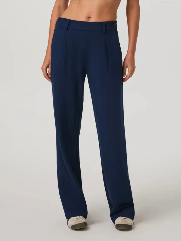 Vuori Maven Wide Leg Pants Size Medium - Image 2