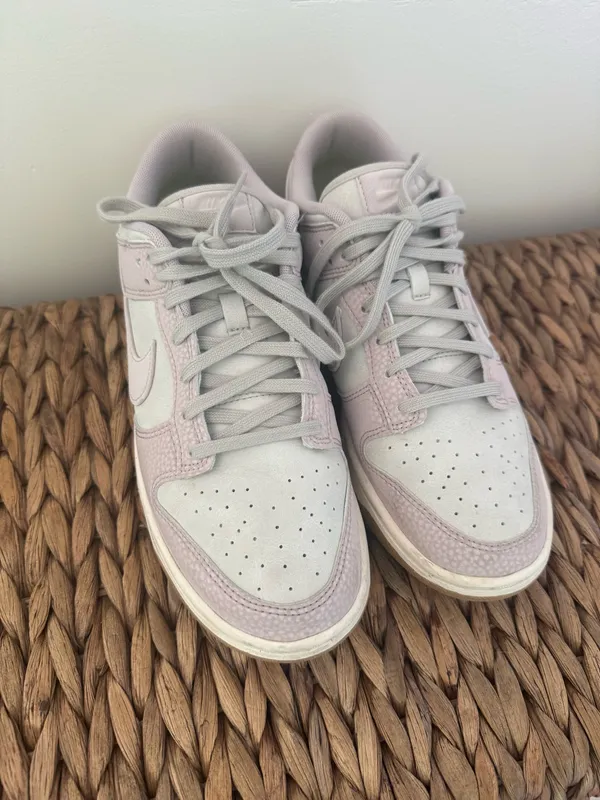 Nike Dunk Low Women’s Sneakers - Image 3