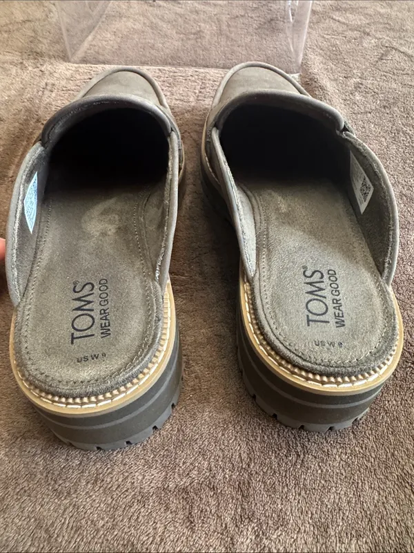 TOMS Cara mule loafers, featuring a slip-on design with a classic penny strap - Image 9