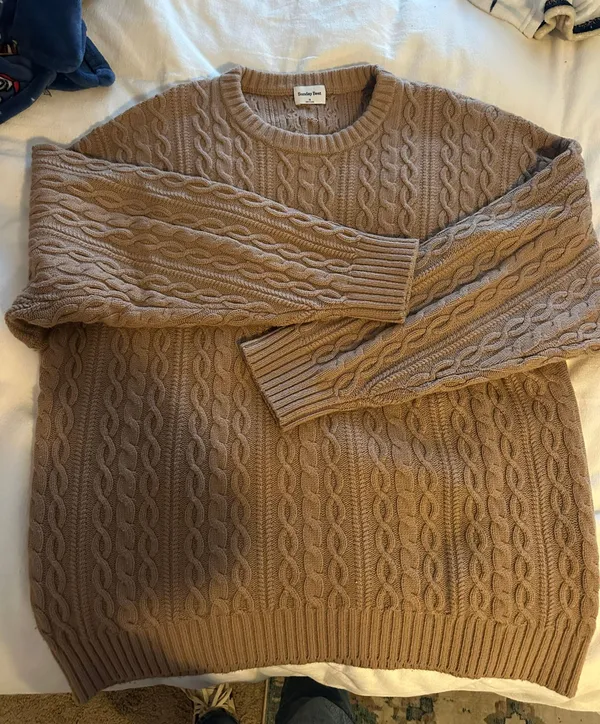 Aritzia Sunday Best Peggy Sweater - Image 4