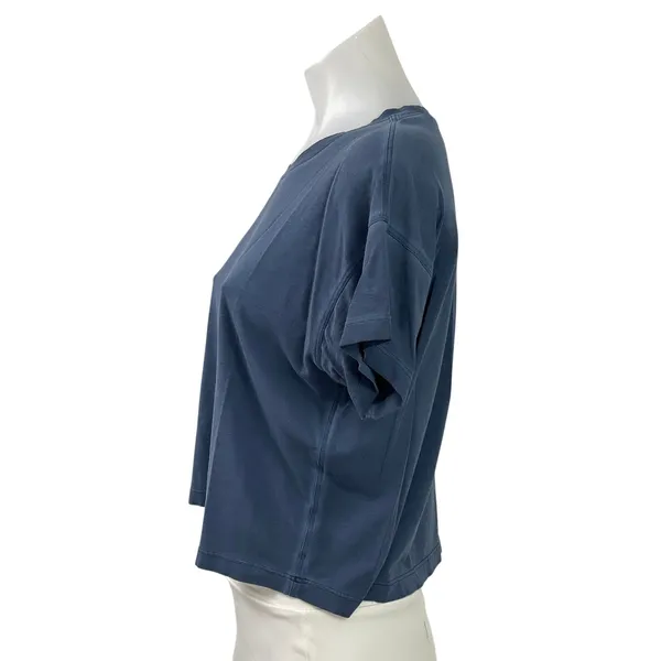 Lululemon Women's Blue Short Sleeve Yoga Workout Athletic T Shirt Crop Top M - Image 2