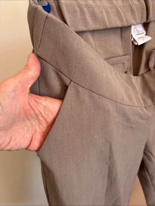 Motherhood Beige Straight-Leg Maternity Capris - Image 5
