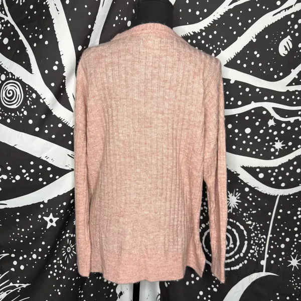 Abercrombie & Fitch pink sweater Size M - Image 3