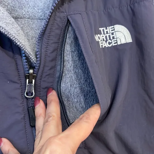 The North Face Polortec Womens Jacket Gray Purple‎ Medium - Image 5