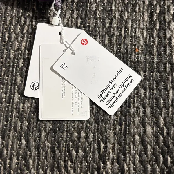 Lululemon Uplifting Scrunchie *Fleece Bow Grape Thistle NEW - Image 4