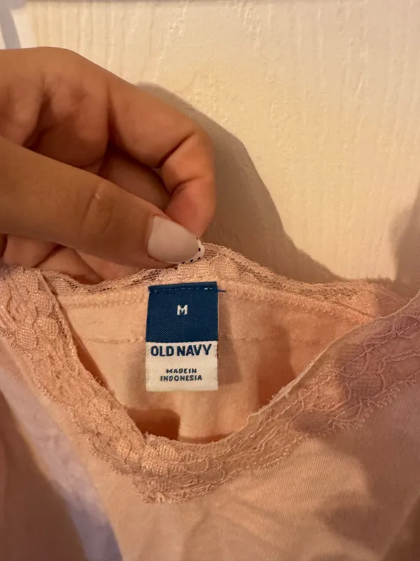 Old Navy Pink Tank Top Women’s - Image 2