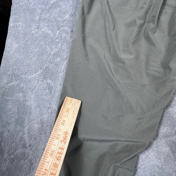 Vuori Women Small Villa Jogger Pants Army Green Stretch Sporty Silky Soft - Image 13