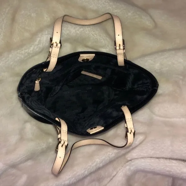 Michael Kors Patent Leather Monogram Tote! - Image 6