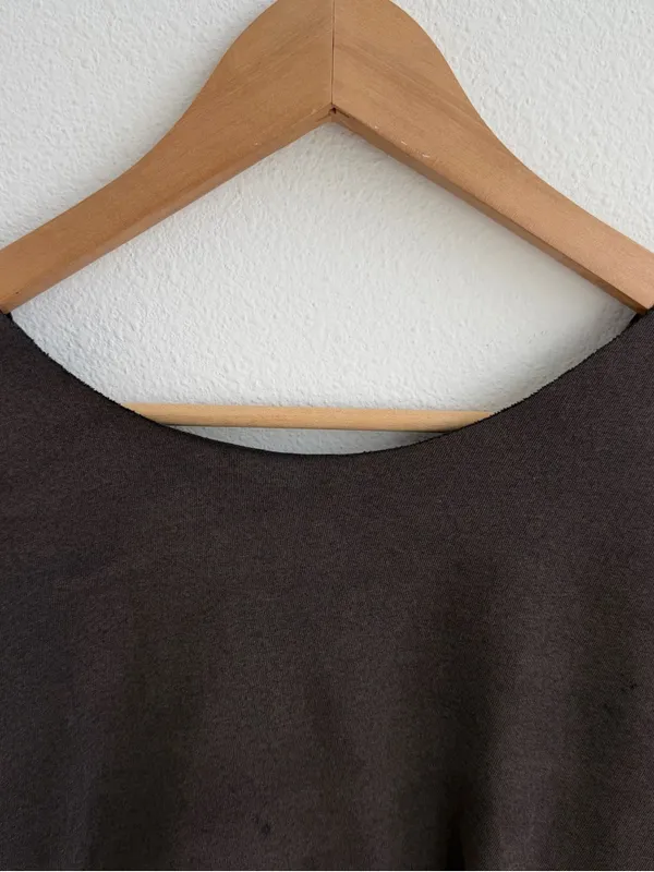TLC No Scrubs black off the shoulder graphic tee - Image 9