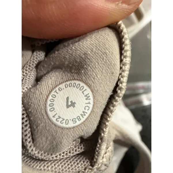 Lululemon Align Tank Top White Nulu Cropped Yoga Bra LW1CNBS Size 4 - Image 5