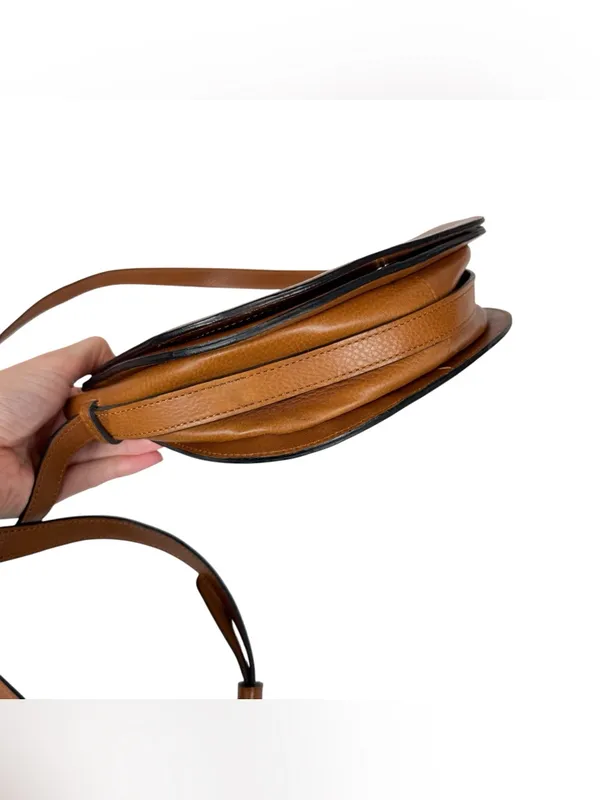 NYDJ‎ Leather Half Moon Crossbody Bag Brown - Image 8