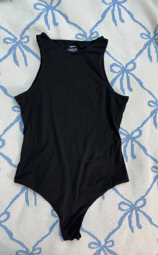 SKIMS Fits Everybody Bodysuit High Neck - Image 2