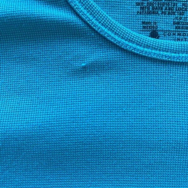 Patagonia light weight long sleeve - Image 3