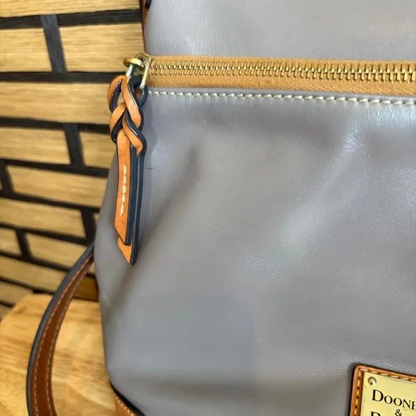Dooney‎ & Bourke Gray Crossbody Purse - Image 4