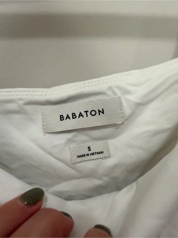 Babaton Aritzia White Square Neck Sculpt Short Sleeve Top Size Small - Image 2