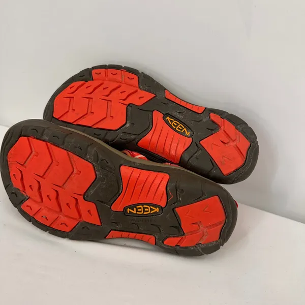 Keen Red Newport H2 Red Nylon Sandals Size 6 - Image 7