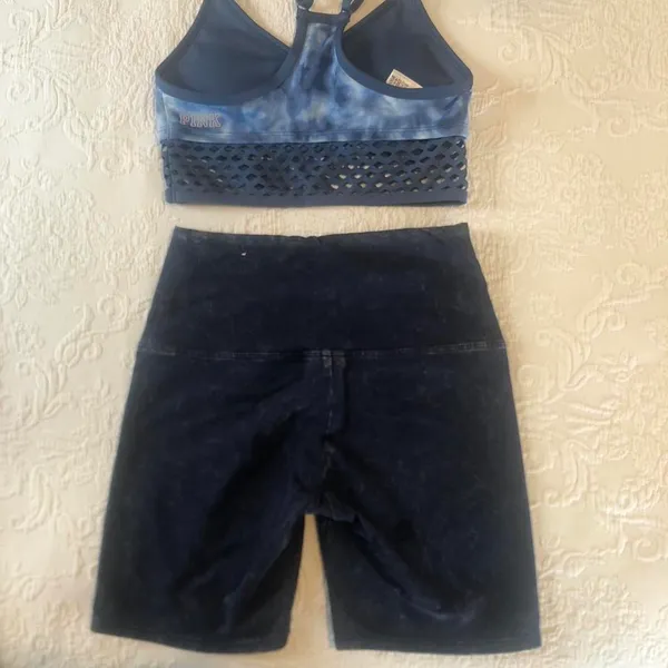 Victoria's Secret Sports Bra and Shorts Set - Image 7