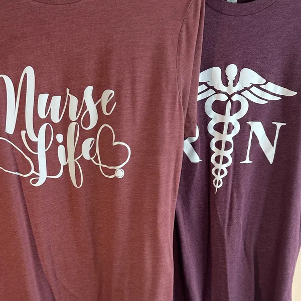 Nurse Life Short Sleeve Tee - Maroon & RN Short Sleeve Tee - Image 2