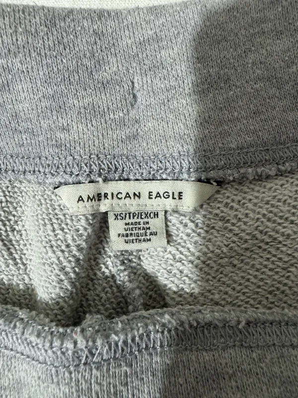American Eagle Outfitters grey joggers - Image 4