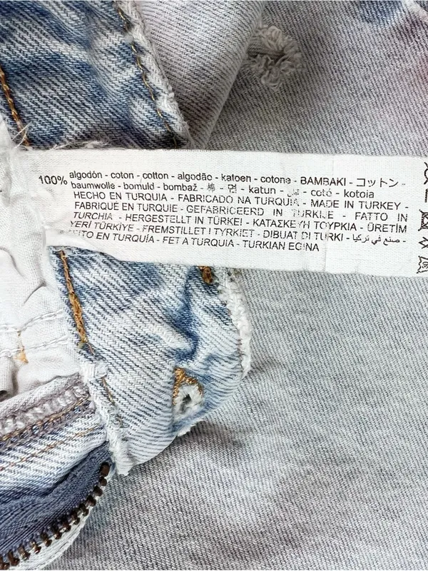 Zara Light Wash High Waisted Destructed Jeans Tapered‎ Straight Leg Size 4 - Image 7