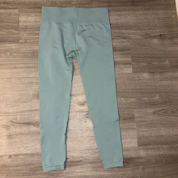 Gymshark fit seamless mid rise leggings light green - Image 4