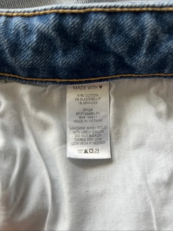 Arula Women's Light Wash Distressed Wide Leg Denim Jeans - Size 18 - Image 13