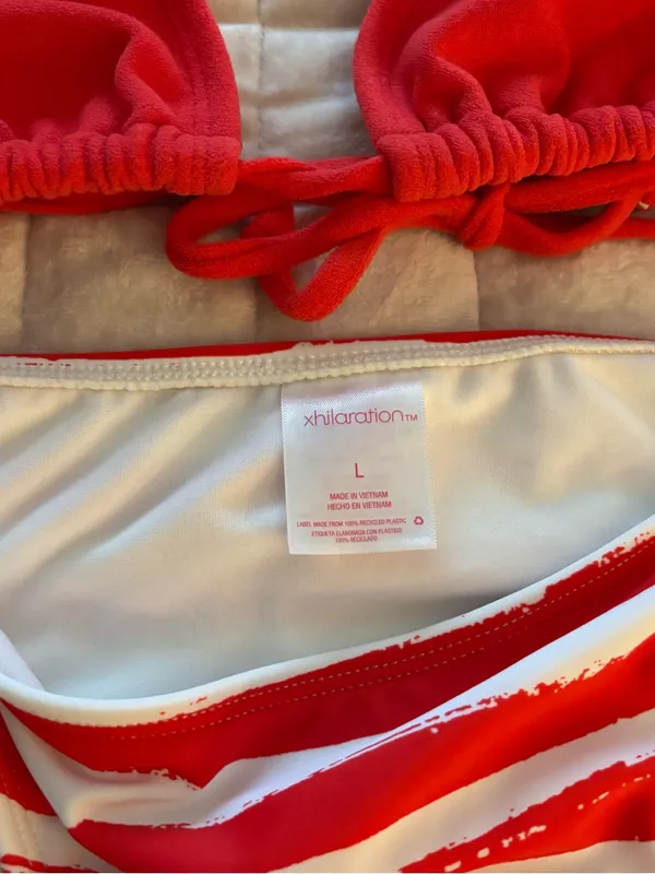 Xhilaration Bright Red White Bikini Swimsuit Women’s Size L - Image 5