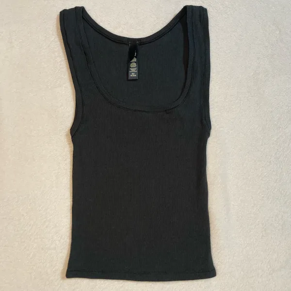 SKIMS Black Cotton Rib Tank Top XS - Image 2