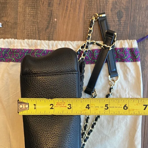 Tory Burch Marion Black Leather Shoulder Bag with Gold Chain - Image 16