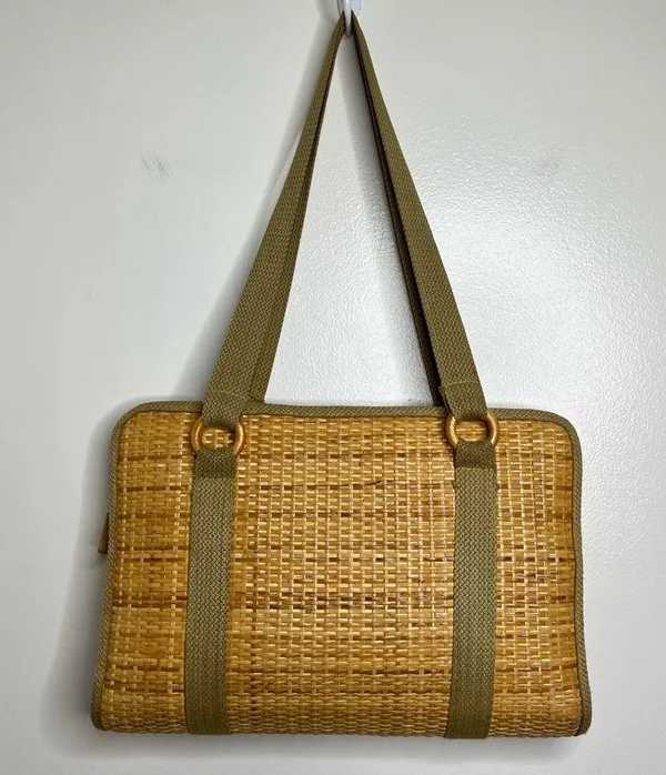 Vintage Woven Purse Shoulder Bag Zipper Closure Made in Taiwan Boho Minimalist - Image 2