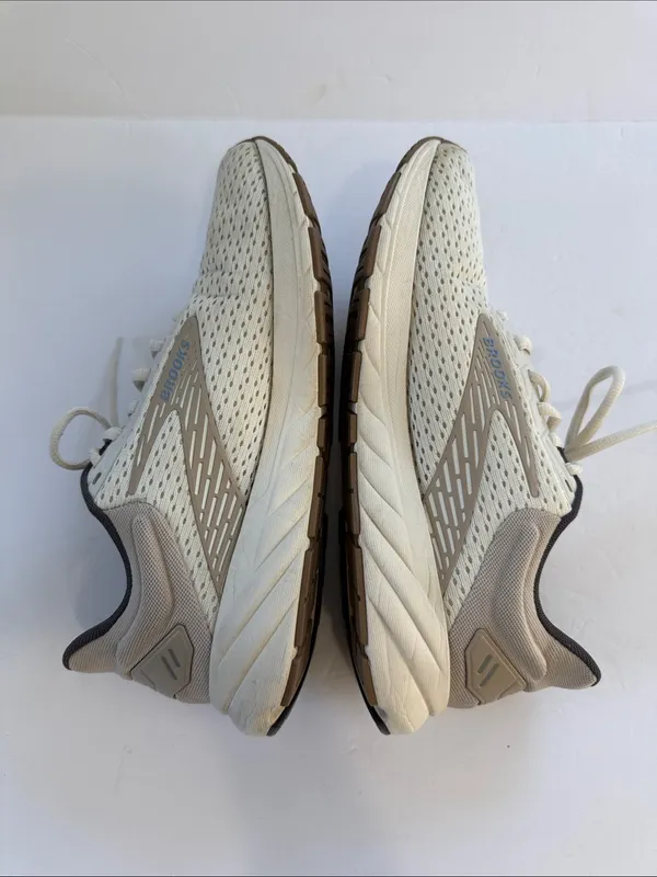 Brooks Women's Running Sneakers in Cream and Brown - Image 8