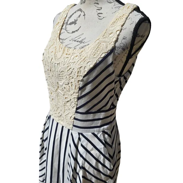 Maeve Anthropologie‎ Striped Lace Bib Fit Flare Dress Black White Size 6 - Image 5
