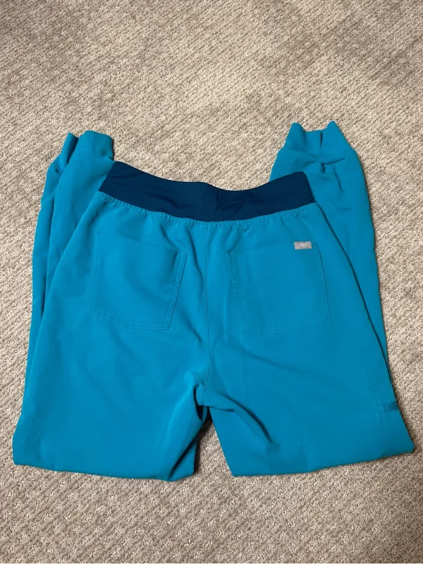FIGS Teal Jogger Scrub bottom with Lime Drawstring size small R - Image 3
