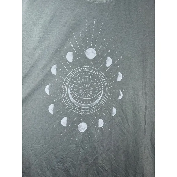 NEW Gaiam Harmony Tank Luna Sage Green Moon Phase Graphic Yoga Top Size M - Image 3