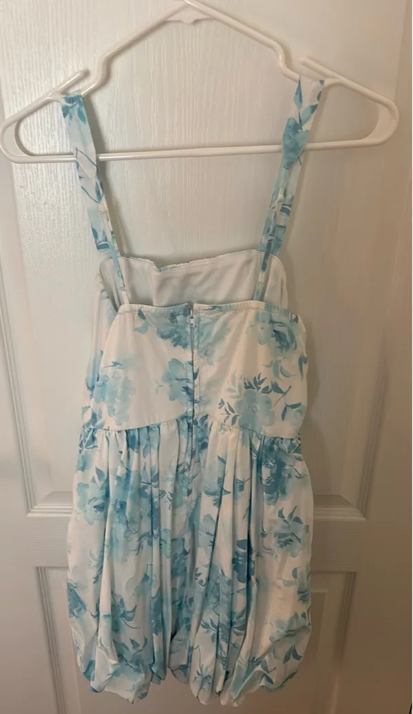 Blue floral dress Size M - Image 2