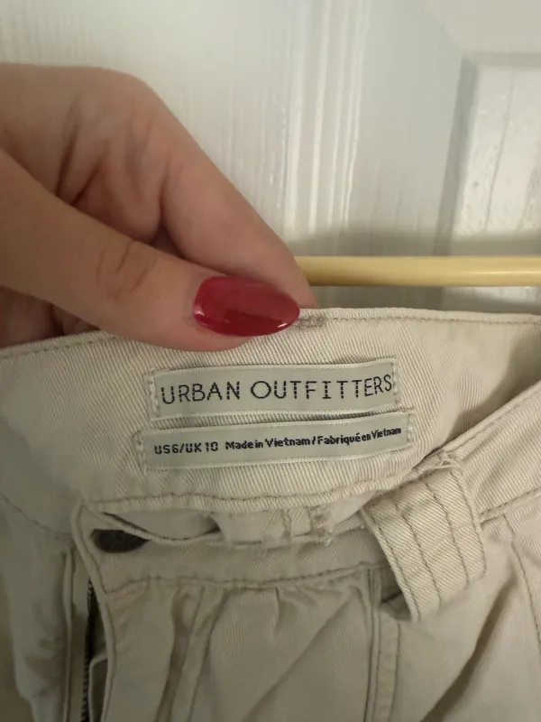 Urban Outfitters Cargo Pants - Image 5
