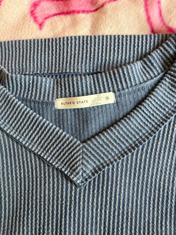 Altard State pullover  - Image 2