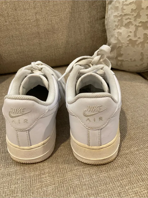 Nike White Air Force size 8 - Image 5
