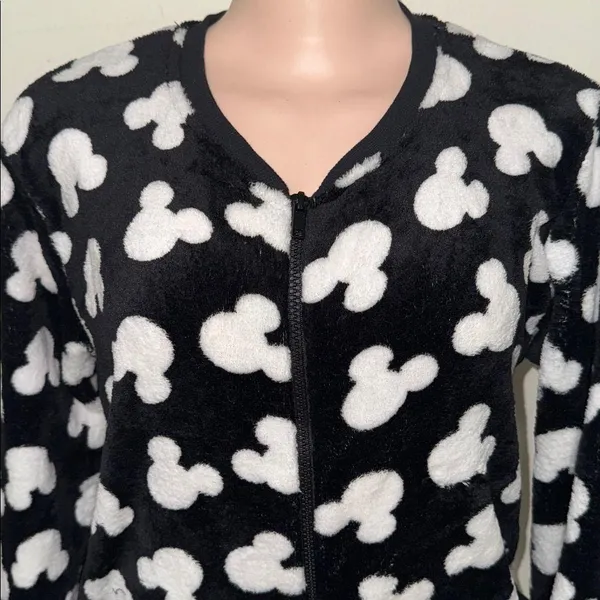 Disney Delta woman size Medium onesie pajama black & white mickey mouse - Image 2
